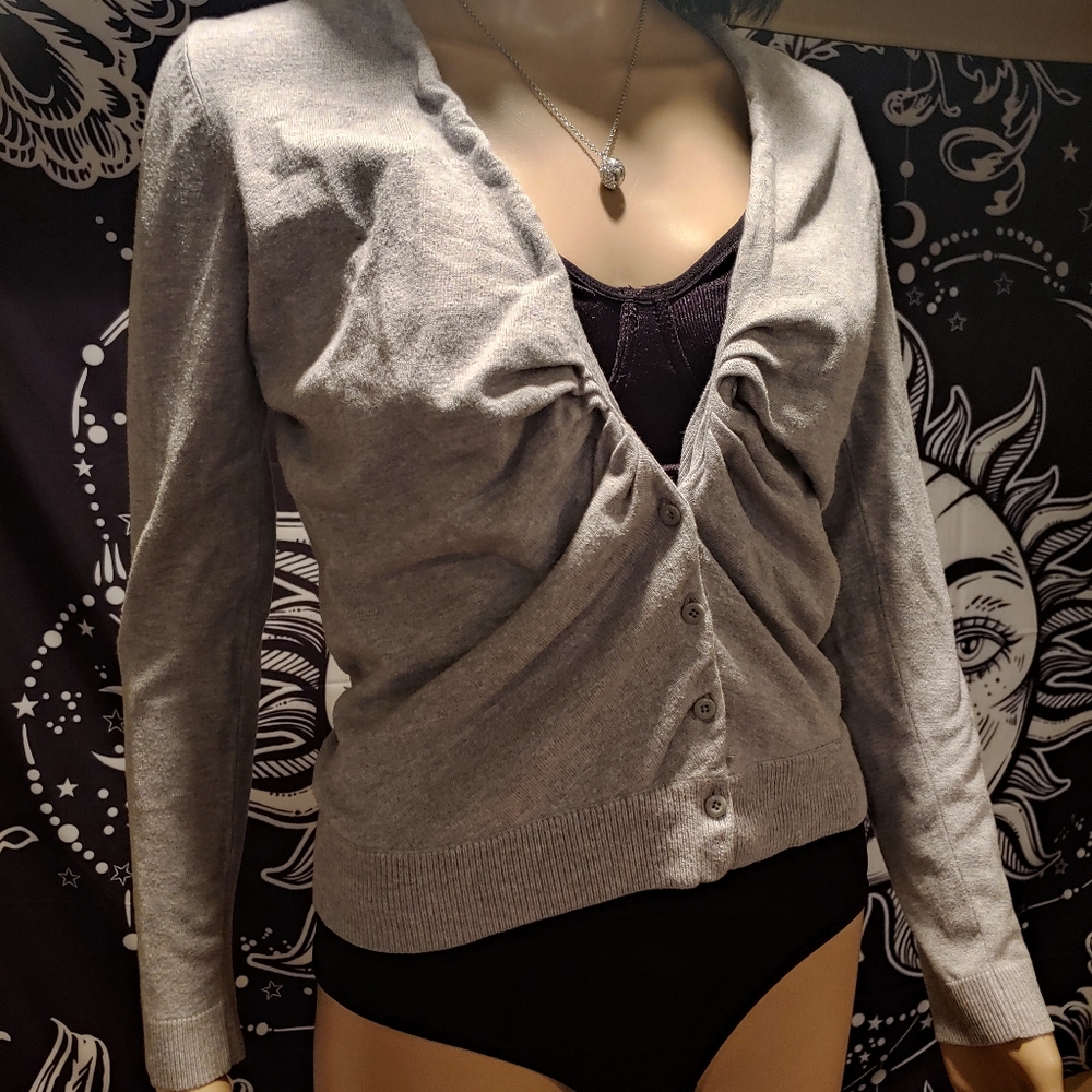 Cardigan sweater